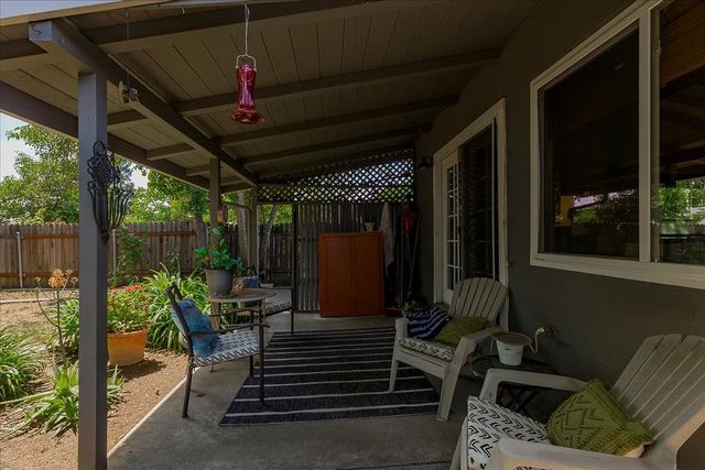 620 Darling Way, Roseville, CA 95678