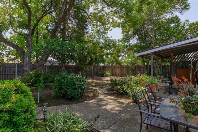 620 Darling Way, Roseville, CA 95678