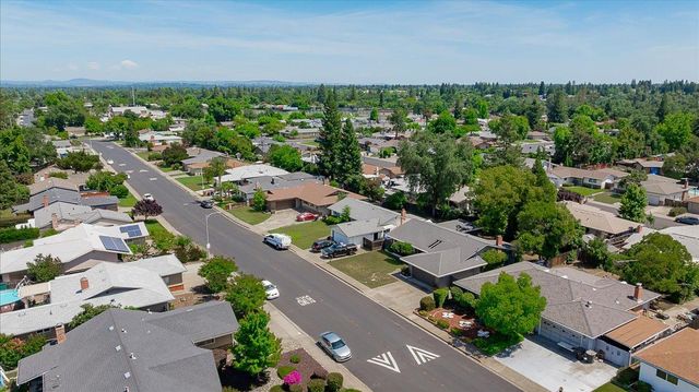 620 Darling Way, Roseville, CA 95678