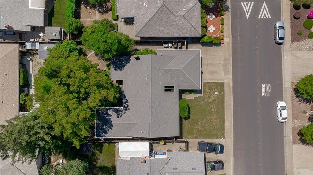 620 Darling Way, Roseville, CA 95678