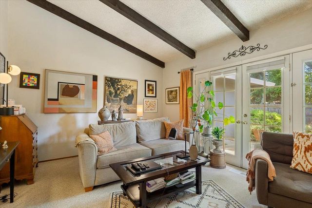 620 Darling Way, Roseville, CA 95678