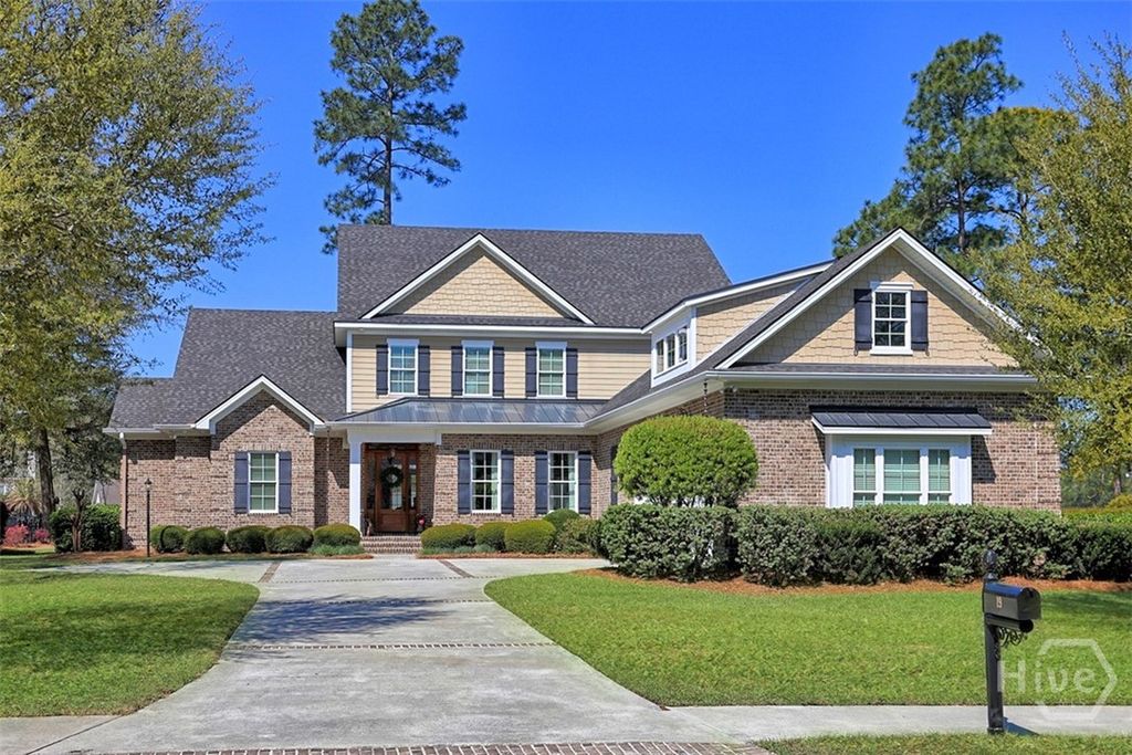 Image 1 of property listing at 19 Grand Lake Circle, Savannah, GA 31405