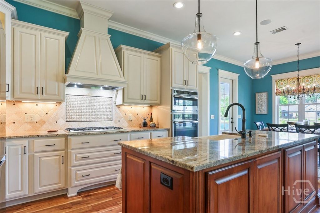 Image 19 of property listing at 19 Grand Lake Circle, Savannah, GA 31405