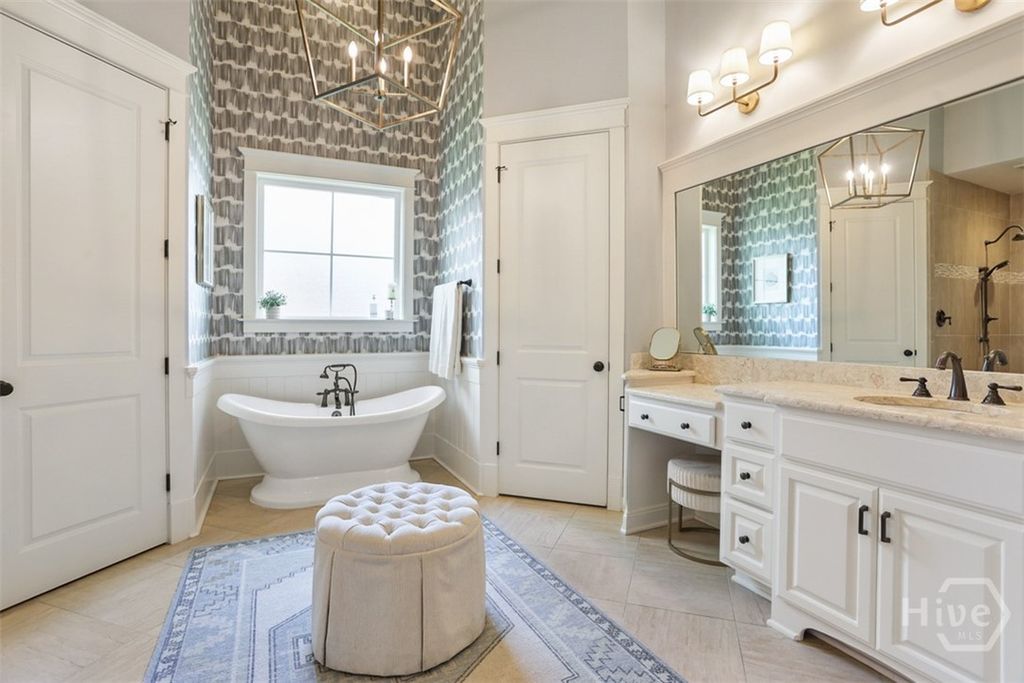 Image 33 of property listing at 19 Grand Lake Circle, Savannah, GA 31405