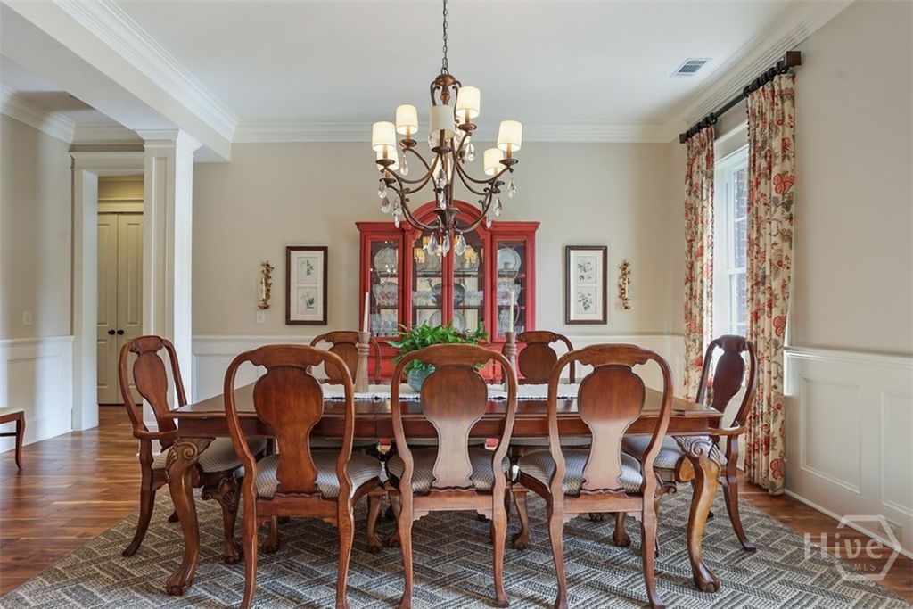 Image 6 of property listing at 19 Grand Lake Circle, Savannah, GA 31405