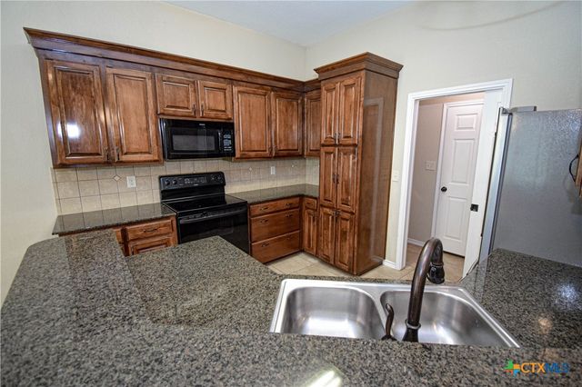 4926 Sean Patrick Glen, Temple, TX 76502