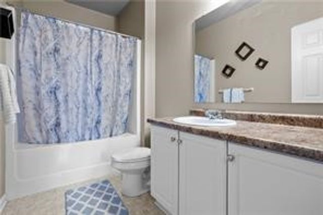 409 Stockton Rdg, Cranberry Twp, PA 16066