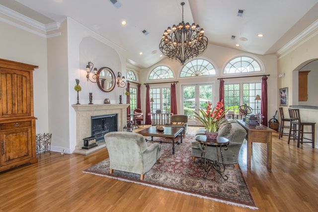 700 Daniel Ellis Dr. Drive 11105, Charleston, SC 29412