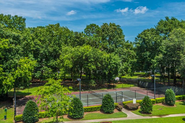 700 Daniel Ellis Dr. Drive 11105, Charleston, SC 29412