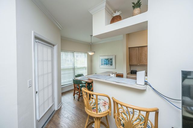 700 Daniel Ellis Dr. Drive 11105, Charleston, SC 29412
