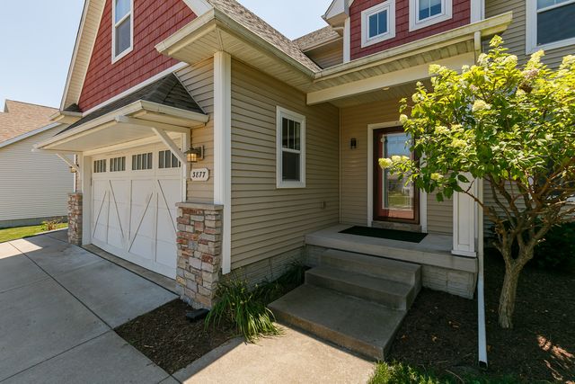 3877 Sparrow Court, Bettendorf, IA 52722