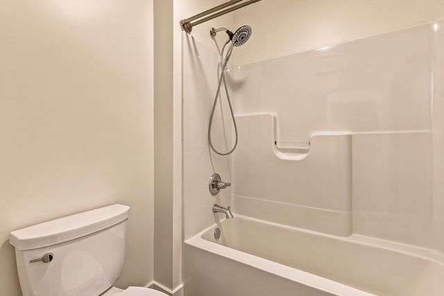 3877 Sparrow Court, Bettendorf, IA 52722
