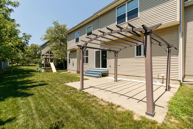 3877 Sparrow Court, Bettendorf, IA 52722