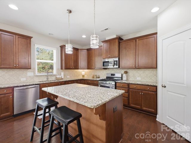 1037 Pennington Drive, Lancaster, SC 29720