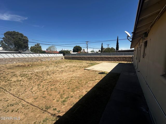 5013 SIERRA MADRE Drive, El Paso, TX 79904