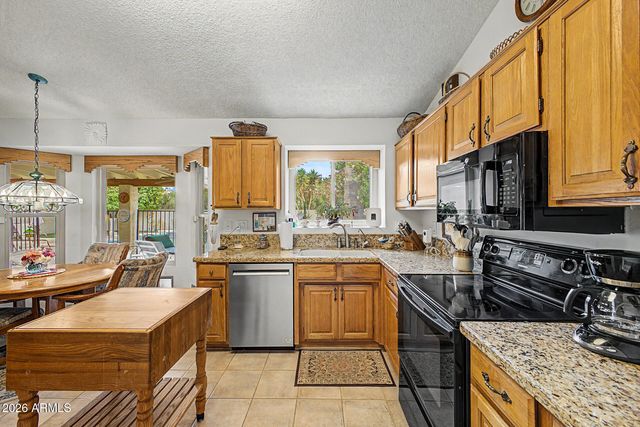 5643 E ANGELA Drive, Scottsdale, AZ 85254