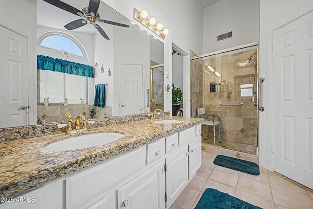 5643 E ANGELA Drive, Scottsdale, AZ 85254