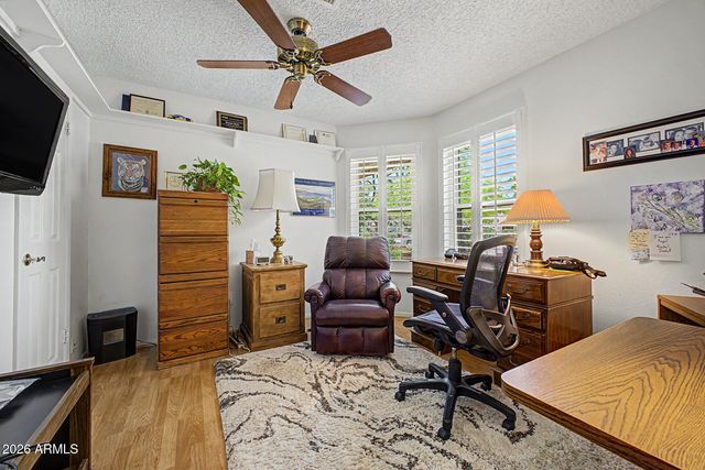 5643 E ANGELA Drive, Scottsdale, AZ 85254