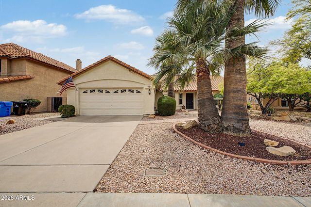 5643 E ANGELA Drive, Scottsdale, AZ 85254