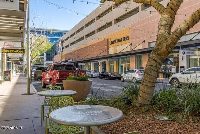 5643 E ANGELA Drive, Scottsdale, AZ 85254