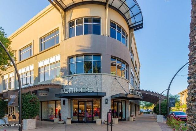 5643 E ANGELA Drive, Scottsdale, AZ 85254