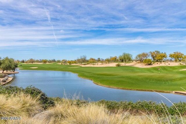 5643 E ANGELA Drive, Scottsdale, AZ 85254