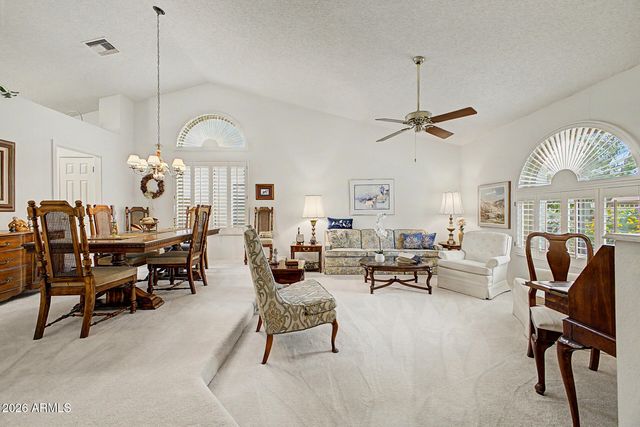 5643 E ANGELA Drive, Scottsdale, AZ 85254