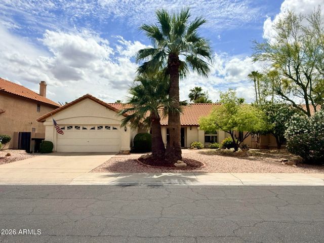 5643 E ANGELA Drive, Scottsdale, AZ 85254