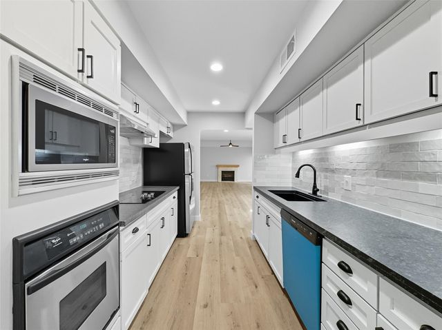 2243 W Alabama Street 10, Houston, TX 77098