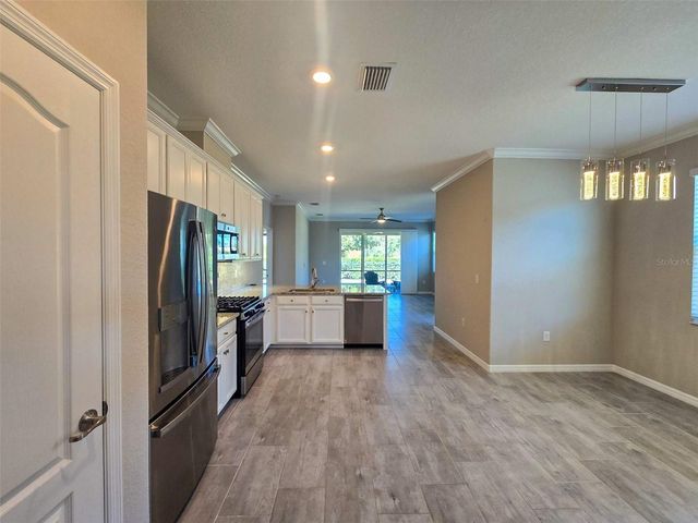 11815 BLUEBIRD PLACE, Bradenton, FL 34211