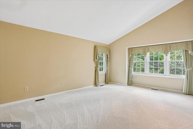 8912 BARROWGATE CT, Potomac, MD 20854