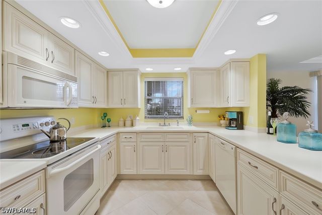 1520 Imperial Golf Course BLVD 214, Naples, FL 34110