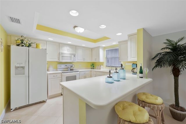 1520 Imperial Golf Course BLVD 214, Naples, FL 34110