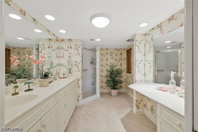 1520 Imperial Golf Course BLVD 214, Naples, FL 34110
