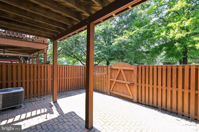 2434 SANDWICH CT, Crofton, MD 21114
