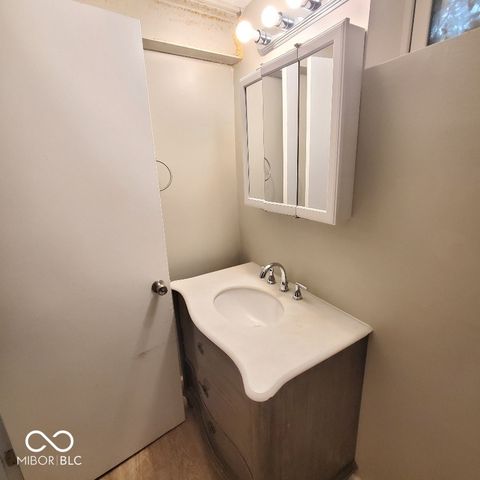 4721 Rookwood Avenue, Indianapolis, IN 46208