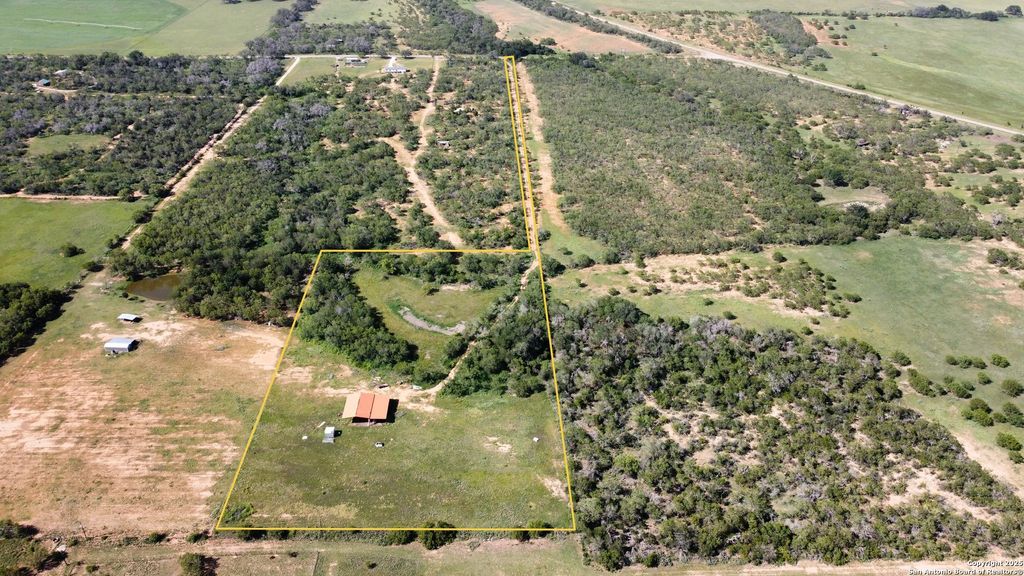 TBD E Gates Valley, Poteet, TX 78065