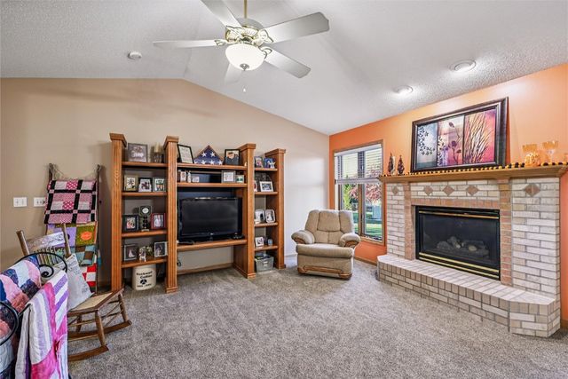 405 D Avenue, Atkins, IA 52206