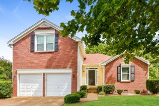 206 Nathan Dr, Goodlettsville, TN 37072