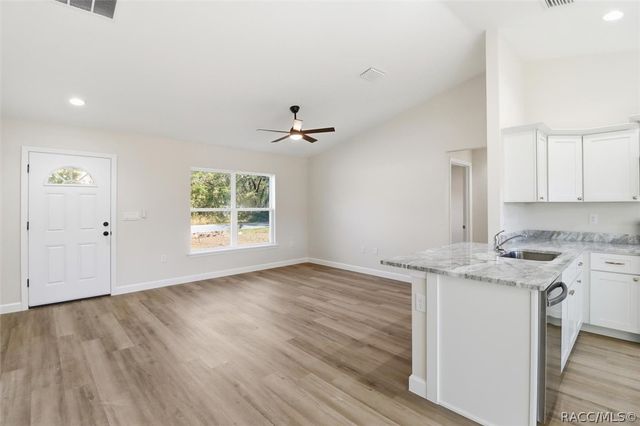 2980 W Camilo Drive, Citrus Springs, FL 34434