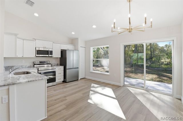 2980 W Camilo Drive, Citrus Springs, FL 34434