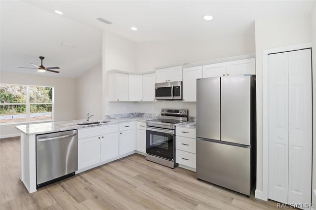 2980 W Camilo Drive, Citrus Springs, FL 34434