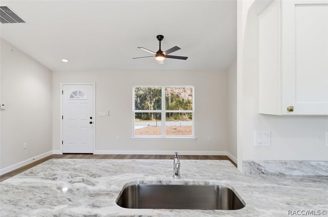 2980 W Camilo Drive, Citrus Springs, FL 34434