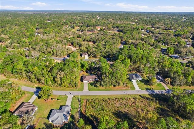 2980 W Camilo Drive, Citrus Springs, FL 34434