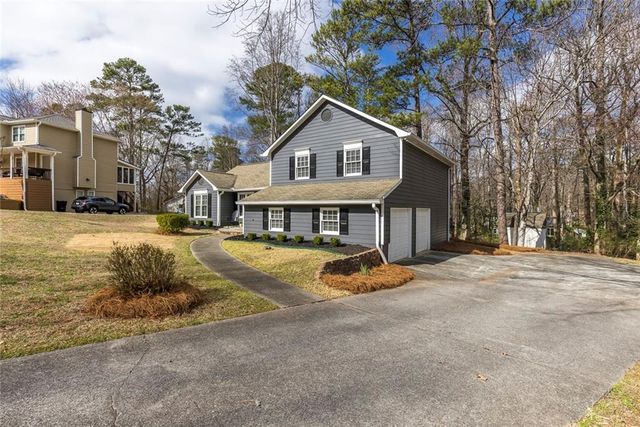 2248 Arbor Forest SW Trail, Marietta, GA 30064