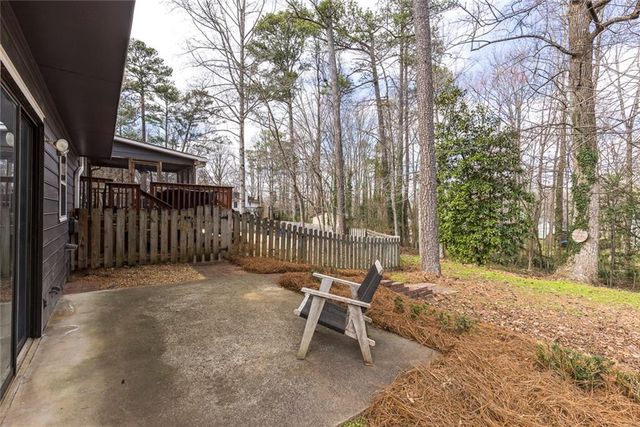 2248 Arbor Forest SW Trail, Marietta, GA 30064