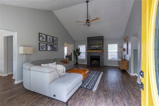 2248 Arbor Forest SW Trail, Marietta, GA 30064