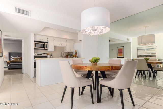 4656 N 40TH Street, Phoenix, AZ 85018