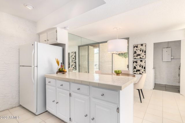 4656 N 40TH Street, Phoenix, AZ 85018