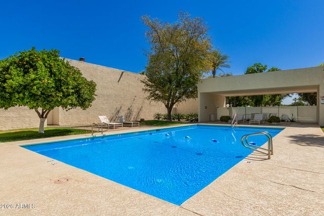 4656 N 40TH Street, Phoenix, AZ 85018